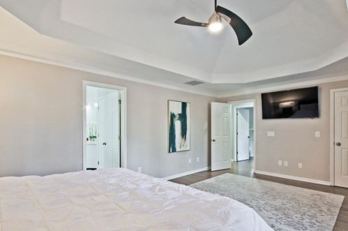 1898 Connemara Dr, Atlanta GA  30341-1565 exterior