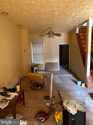 836 42nd St, Philadelphia, PA 19104-1472