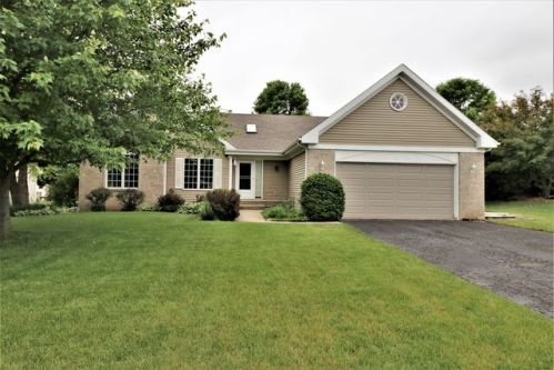 1115 Griggs Rd, Rockford, IL 61108-4582