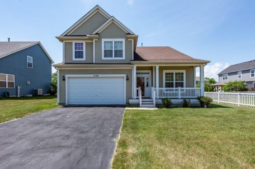 1746 Centennial Dr, Antioch, IL 60002-6229