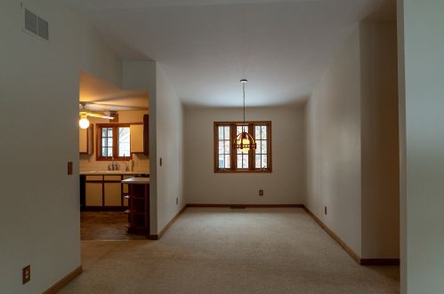 703 Missouri Dr, Nelson IL  61021-8903 exterior