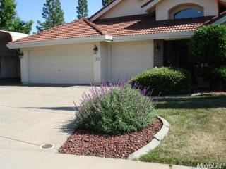 106 Adderley Ct, Folsom, CA 95630-8608