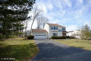 15119 Philip Lee Rd, Fairfax, VA 20151-1306