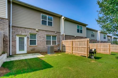 1990 Millstream Holw, Conyers GA  30012-3599 exterior