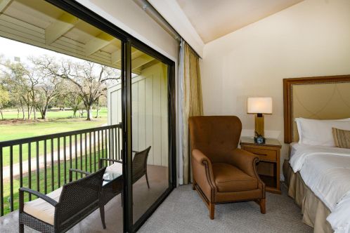 660 Cottage Dr, Fairfield CA  94558-1212 exterior