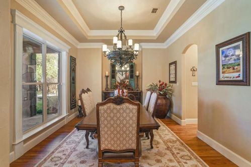 7200 Brady Oaks Dr, Fort Worth TX  76135-9055 exterior