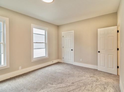 2620 Hackberry St, Cincinnati OH  45206-2122 exterior