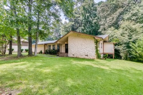1122 Palisades Dr, Ellenwood, GA 30294-2508