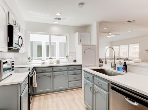 2923 Allister St, Dallas TX  75229-2460 exterior