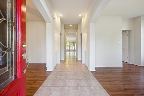 711 Churchill Farms Dr, Georgetown, TX 78626-6320