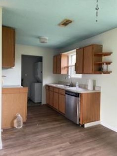 503 Cris Rd, Richmond TX  77471-9733 exterior