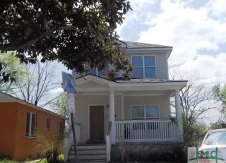 625 Waldburg St, Savannah, GA 31401-6039