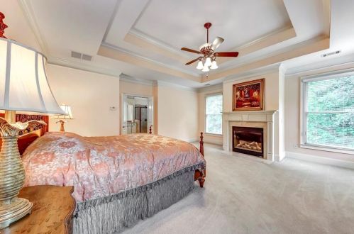1750 High Trl, Atlanta GA  30339-5617 exterior