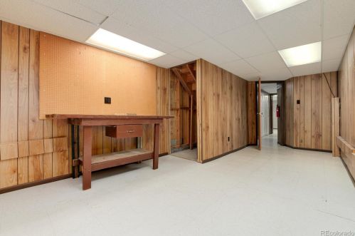 2305 Holly Pl, Denver CO 80222-6218 exterior