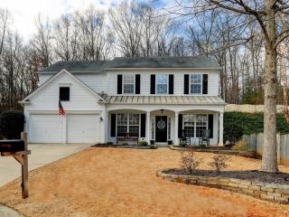 114 Neetle Close Dr, Holly Springs, GA 30188-7075