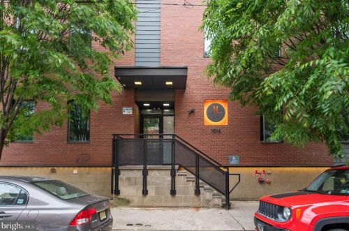 1516 15th St, Philadelphia PA  19146-4806 exterior