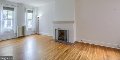 326 Mary St, Lancaster PA  17603-3331 exterior