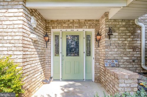 35 Church Rd, Carlisle, PA 17015-9332