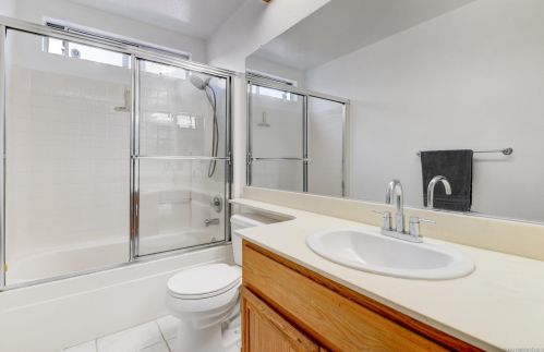 335 Palomar St, Chula Vista CA  91911-3729 exterior