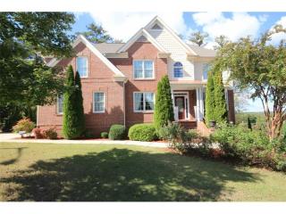 3329 Chastain Ridge Dr, Marietta, GA 30066-8520