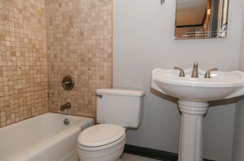 115 Biscayne Dr, Atlanta GA  30309-1003 exterior