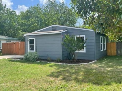 2804 Cedar Park Blvd, Fort Worth TX  76118-6634 exterior