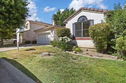 3085 Carousel Cir, Stockton, CA 95219-2317