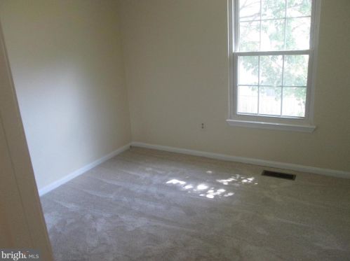 15 Valleyfield Ct, Silver Spring MD 20906-5724 exterior