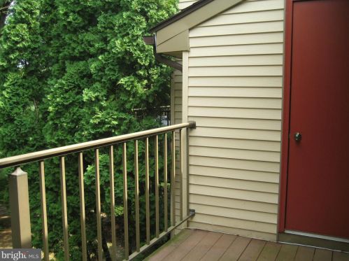 503 Cypress Point Cir, Mount Laurel NJ  08054-2742 exterior