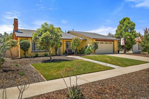 854 Gail Ave, Redlands, CA 92374-2544