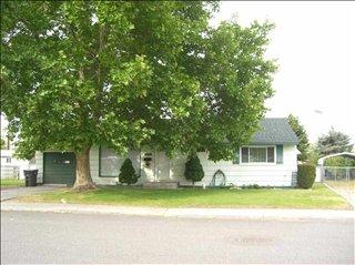 1109 Benton St, Kennewick, WA 99337-4746