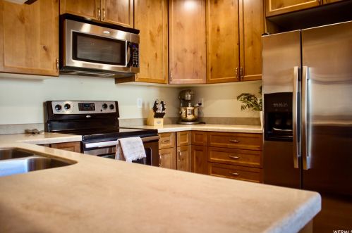 286 650, Centerville UT 84014-1098 exterior