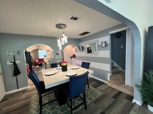 6664 Saganaw Dr, Rex GA 30273-2227 exterior