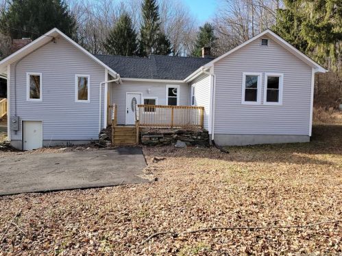 148 Weekeepeemee Rd, Bethlehem, CT 06751-1913