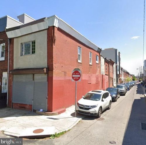 1313 23rd St, Philadelphia, PA 19146-4212