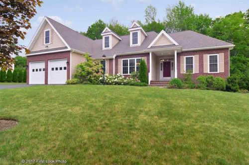 5 Sables Way, Lincoln, RI 02865-4737