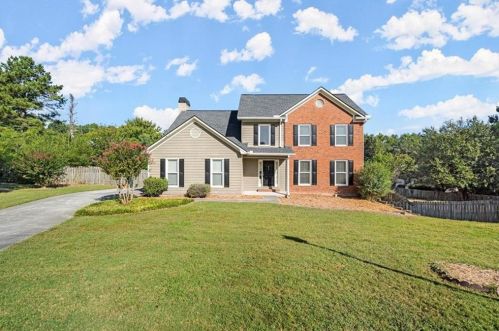 3015 Hunters Pond Ct, Lithonia, GA 30078-3299