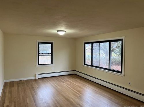 1082 Davis Ave, Killingly CT  06239-1609 exterior