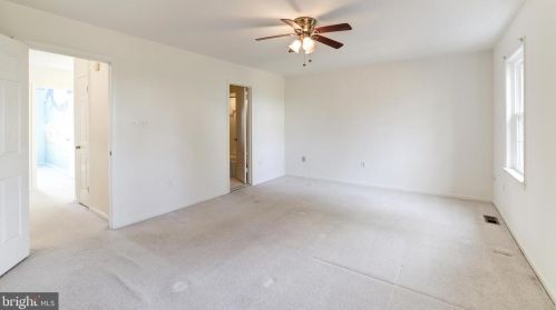 7722 Bristol Sq Ct, Springfield VA  22153-3120 exterior