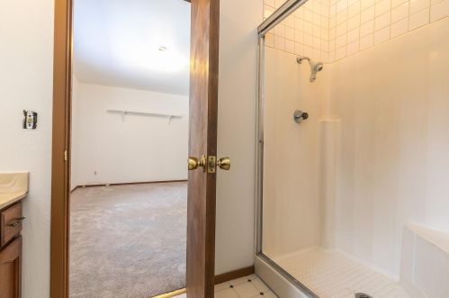 10556 Jeffrey Way, Truckee CA  96161-2518 exterior