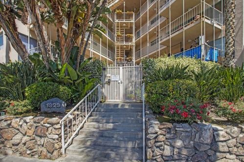 1323 Spurgeon St, Santa Ana, CA 92701-2472