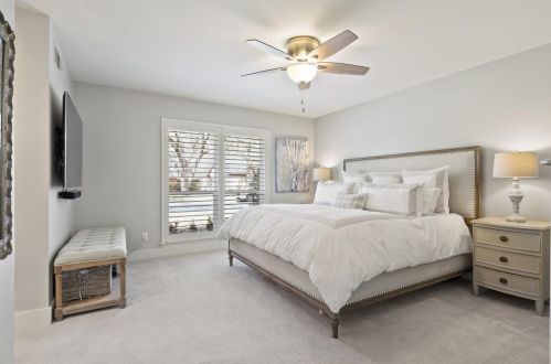 3314 Darbyshire Dr, Dallas TX  75229-5027 exterior