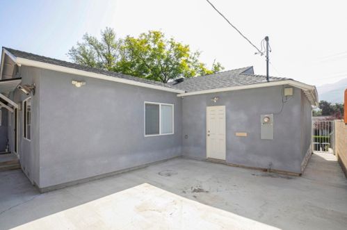 3521 Encinal Ave, Glendale CA 91214-2415 exterior