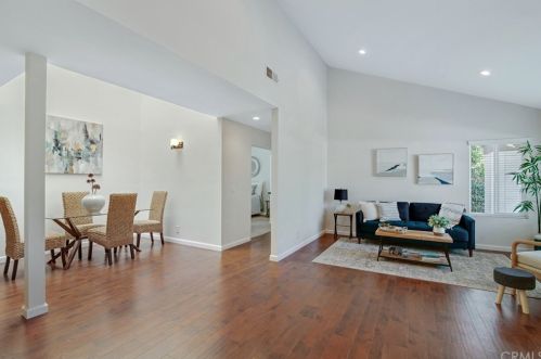 746 Calle Vallarta, San Clemente, CA 92673-3072