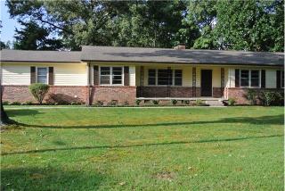 608 Bragg Cir, Tullahoma, TN 37388-2918