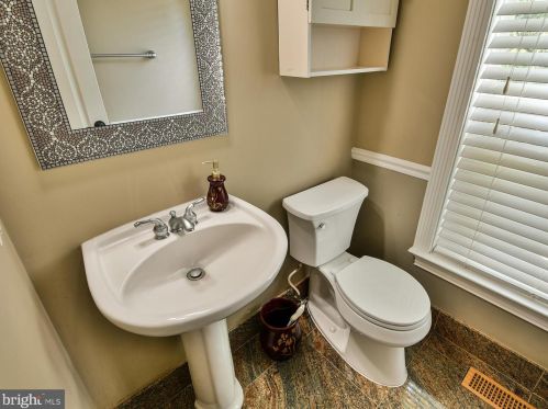 1101 Snider Ln, Silver Spring MD  20905-4135 exterior