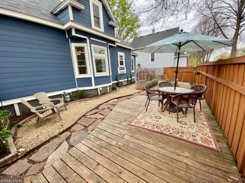 38 Douglas St, Saint Paul MN  55102-2714 exterior