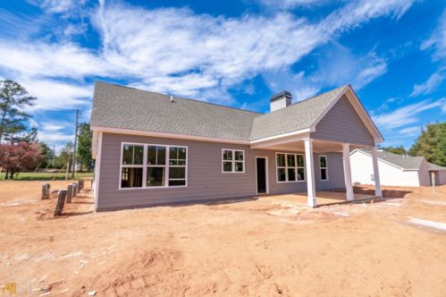 2970 H D Atha Rd, Porterdale, GA 30014-0703