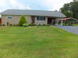 1906 Chestnut Ave, Morristown, TN 37814-5428