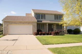 3012 Ridge Crest Dr, Bloomington, IL 61704-8304